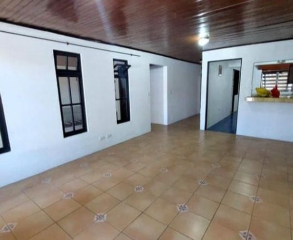 Apartamento en Barrio San José de Alajuela, BCR • Barrio San José, Alajuela Province, San José, Jardines, Costa Rica — photo 4 of 5