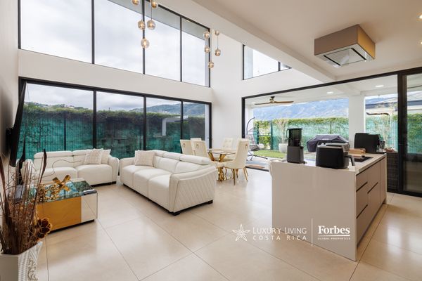 21423 - Modern house, 4 bedrooms, office, terrace and pool in Villa Real, Villa Real Pozos, San José Province, Santa Ana, Ecoresidencial Villa Real, Costa Rica