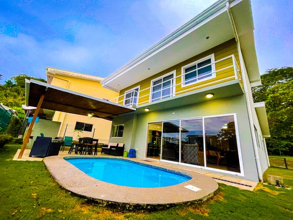Casa de playa de 4 Habitaciones a la Venta en Condominio Bambú, Punta Leona, Casa Bambu, Punta Leona, Puntarenas Province, Garabito, Costa Rica — photo 1 of 5