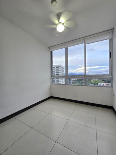 APARTAMENTO NUNCIATURA DOS PARQUEOS DOS DORMITORIOS, Ü Nunciatura, Calle 78, San José Province, San José, Rohrmoser, Costa Rica — foto 4 de 5
