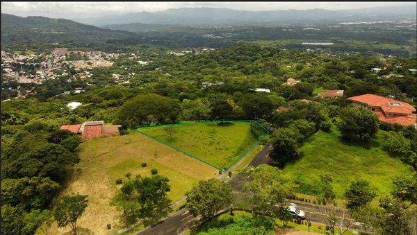 Lote Premium en Hacienda Los Bambúes - Brasil Santa Ana, Hacienda Los Bambues, Unnamed Road, San José Province, Mora, Cuesta Achiotal, Costa Rica — foto 3 de 5