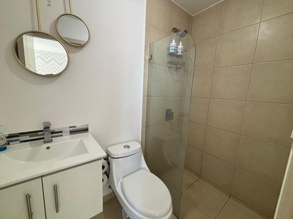 Apartamento en venta en Lagunilla de Heredia – 2 habitaciones | Piso 14, Condominio Bambú 106, Heredia Province, Barreal, Lagunilla, Costa Rica — photo 4 of 5