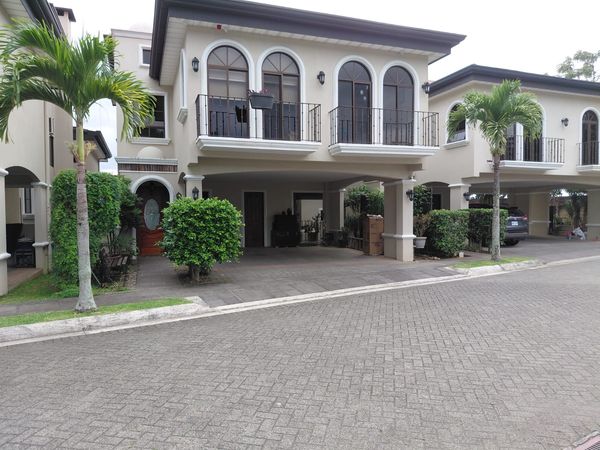 Casa de Lujo en Venta | Colinas de Montealegre, Tres Ríos, Cartago, Tres Rios, Provincia de Cartago, Costa Rica — photo 1 of 5