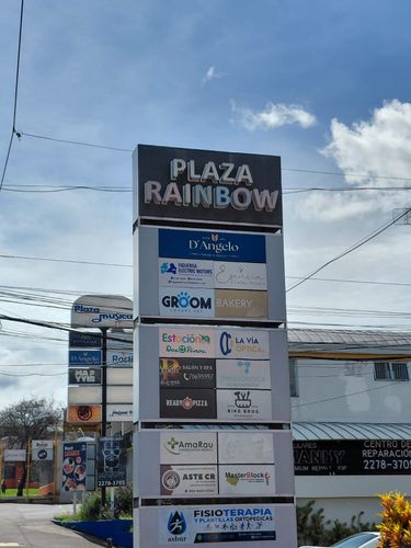 Plaza Rainbow, 3 locales comerciales disponibles, Plaza Rainbow, Calle San Juan, Cartago Province, San Juan, La Unión, Costa Rica — photo 1 of 5