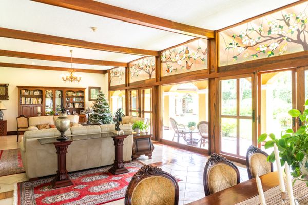 HERMOSA PROPIEDAD CON DOS CASAS, San José Province, Ciudad Colón, Costa Rica — photo 4 of 5