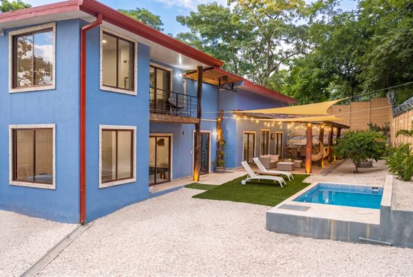 V-Pasy, 86W5+2H6, 300 oeste, Provincia de Guanacaste, La Garita Nueva, Costa Rica — foto 1 de 5