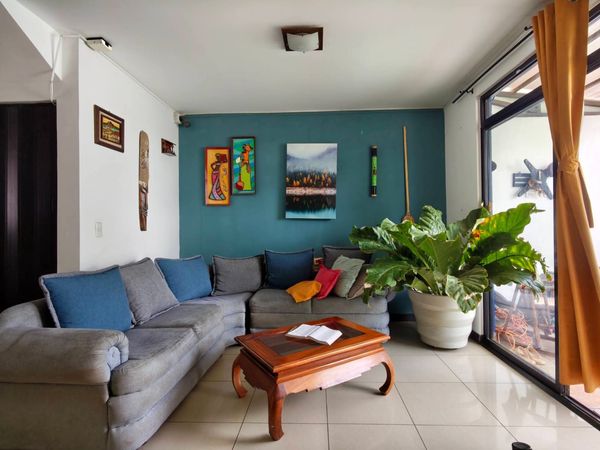 Casa en condominio Vista de las Flores, Condominio Vista de las Flores, 111, Heredia Province, Heredia, Costa Rica — photo 4 of 5