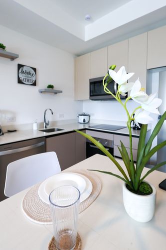 Venta de apartamento totalmente amueblado en Condominio Núcleo Sabana, Calle 46, San José, San José, Costa Rica — foto 4 de 4
